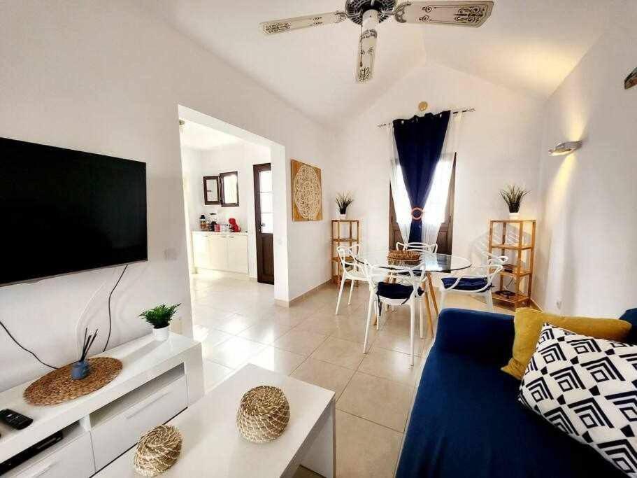 Ferienwohnung El Ron Ron De Fuerte Caleta De Fuste Exterior foto